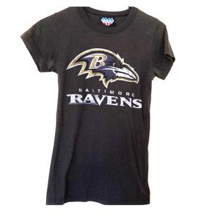 Dark gray Baltimore Ravens women’s tee